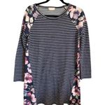 Altar'd State Altar’d state S striped blue white mixed print floral patchwork LS tunic top Photo 0