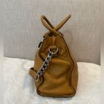 Michael Kors Hamilton Leather Satchel – Classic Elegance Meets Everyday Function Photo 2