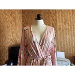 Yumi Kim  Womens Love Is In The Air Light Pink Floral Robe Dressing Gown M Photo 3