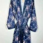 Morgan Lane  x Fab Fit Fun Women’s NWT Size S/M Navy Blue Floral Satin Robe Photo 0