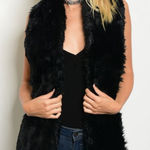 None NWT Black Faux Fur Scarf Wrap Shawl Cozy Plush Winter Accessory One Size Photo 0
