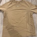 Nike  T-Shirt Photo 0