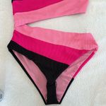 Beach Riot Joyce One Piece Amour Colorblock, size Large , $168 Photo 6