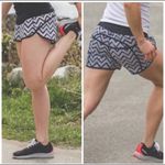 Lululemon COPY - Seawheeze Tracker Shorts 3D Chevron, 4 Photo 1
