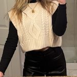 Princess Polly Sweater Vest Photo 0