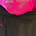 Avia Black and Pink Athletic Skort Size Medium Photo 2