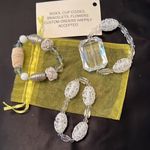 NWTâAngelas Designs set of 3 stretchy bracelets w/clear white silverâtanâbeads Photo 2