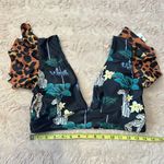 Animal print bathing suit top in size large Black Photo 5
