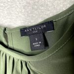 Ann Taylor  Short Flutter Sleeves Pleated Silk Blouse Green Small Workwear Office Photo 2