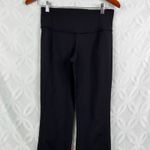 Lululemon Cropped Black Legging 20" Altered Size 6 Photo 2