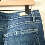Paige  Vintage Straight Crop Venice Low Rise in Medium Wash Size 30 Photo 4