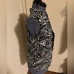 Calvin Klein Women’s Black Tan Sleeveless V Neck Top Medium M Photo 3