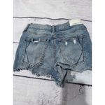 Kendall + Kylie  The Icon Short Photo 1