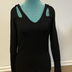 Cache Black Cutout Shoulder Knit Top – Women’s Size L – Long Sleeve V Photo 0