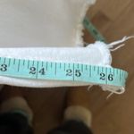 ZARA  Women’s high rise straight leg White Jeans distressed hem size 8 Photo 4