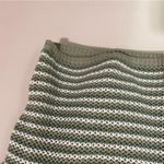 Hollister  Green and White Crochet Knit Crop Top size Small Photo 3