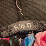 Black and pink floral ruffle skirt Size undefined Photo 1