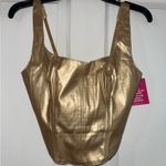 BuddyLove Top Photo 3