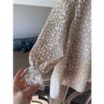 NWOT Tuckernuck Antelope Faye Beige 3/4 Sleeve Blouse Size Small White Photo 4