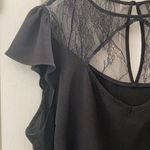 City Chic FINAL MARKDOWN Ladies’  Lace-trimmed Top (L/20) Photo 1