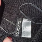 H&M Dividend size small. Black and white striped long sleeve sweater. Photo 2