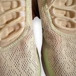 Nike W Air Max 270 Shoes Sneakers in Barely Volt / Black Summit White Sz 9.5 Photo 8