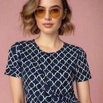 Talbots Women's Geometric Navy & White Crew Neck Tee Size Medium Casual Photo 0