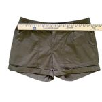 Mountain Hardwear Women's AP Scrambler Short Olive Green Size 12 Outdoor Hiking Photo 3