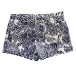 Joe Fresh women's size 8 with a 4" inseam blue and white shorts pockets Photo 1