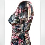 Pretty Little Thing NWT Multi Satin Renaissance V Bar Bodycon Dress Size 4 Photo 7