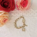 Anne Klein Elegant Gold Faux Pearl Rhinestone Flower & Chain Link Bracelet EUC Photo 4