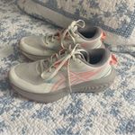 ASICS GEL-Excite Trail 2 Women’s Running Shoe Size 7.5 Light Grey/Peach Photo 1