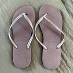Havaianas  Dusty Lilac Thong Flip Flops. Size 41-42. US 9/10. Photo 0