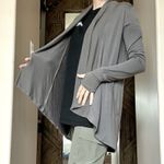 Athleta Pranayama Cardigan XS Grey Long Sleeve Open Front Thumbholes Photo 1