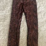 Alala Sports Bra and Leggings Photo 3