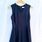 MM.LaFleur  | THE ANNIE DRESS V- NECK SLEEVELESS DRESS IN GALAXY BLUE SIZE 4 Photo 3