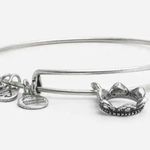 ALEX AND ANI Gold Tone Queen’s Crown Charm Bracelet- Rare & Discontinued Photo 4