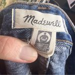 Madewell  Mom Jean Short in Streamside Wash‎ Size 27 Photo 5