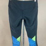 Nike  Women's Medium Dri-Fit Legend Low Rise Veneer Capris 2.0 Leggings Neon Mesh Photo 0
