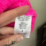 GB  Fuchsia Pink Oversized Ribbed Knit Turtleneck Wide Sleeves Pullover Sweater Photo 4