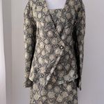 Vintage ‘80s Lilian Fell pour Prognostic Black & Gold Baroque Print Skirt Suit Size M Photo 1