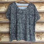 Cathy Daniels iridescent sequin animal leopard print tee size large Photo 1