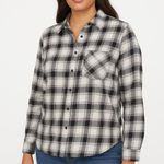 Old Navy Plaid Button Up Long Sleeve Collared Casual Shirt Size Large Photo 0