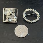 4 VIntage mini pins/brooches Photo 2