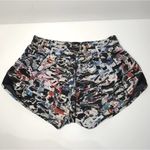 Lululemon  Hotty Hot Shorts II *2.5” in Culture Clash Multi Black Size 8 Photo 4