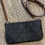 Michael Kors Small Slim Specchio Crossbody Photo 2