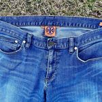Tory Burch Women’s Straight Ankle tomboy jeans Distressed Sz 30 Photo 3