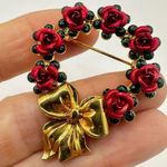 Avon rose wreath gold tone vintage brooch Photo 7
