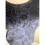 Unbranded XL crop top for gym or workout. Photo 1