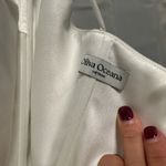 Custom white dress Photo 5